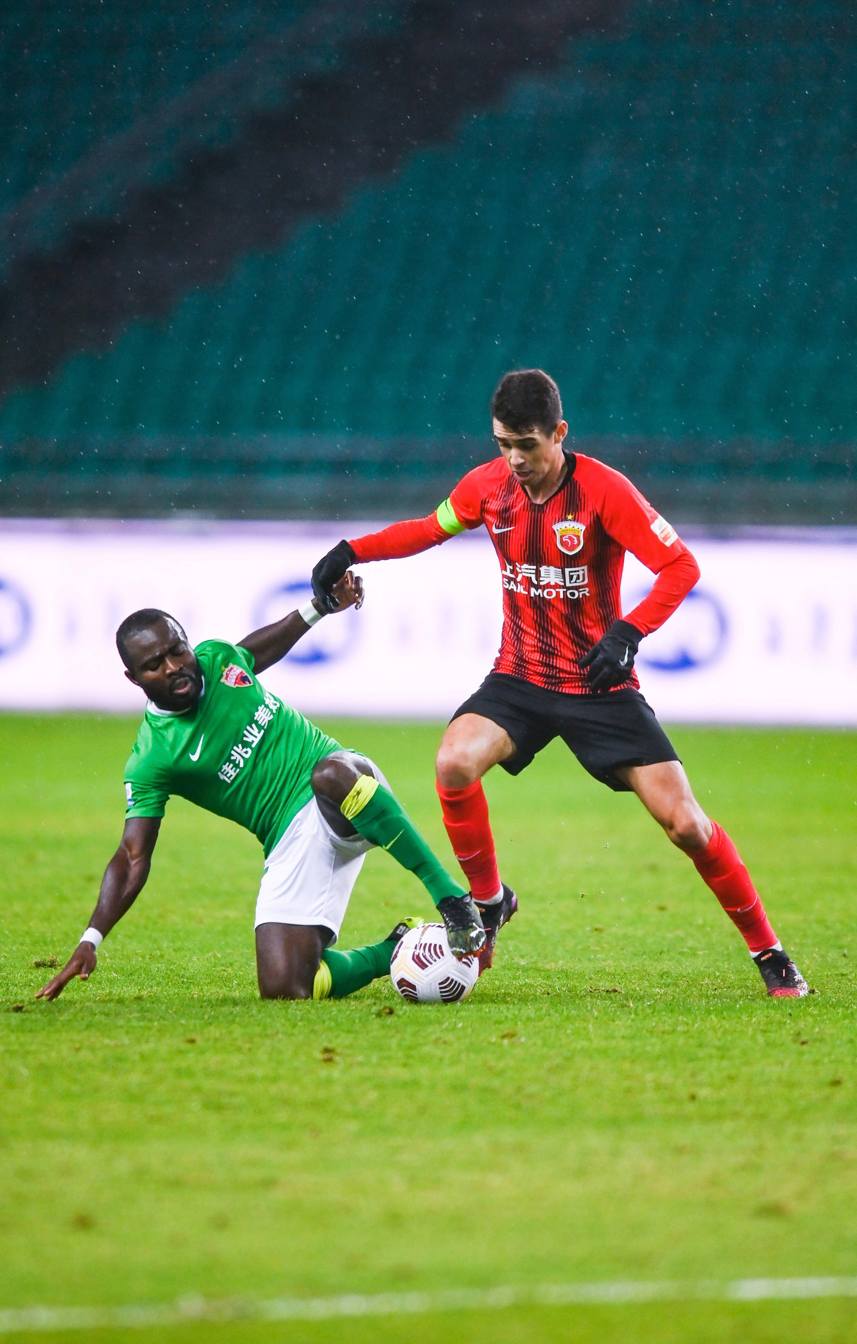 展现了他们 展现了他们