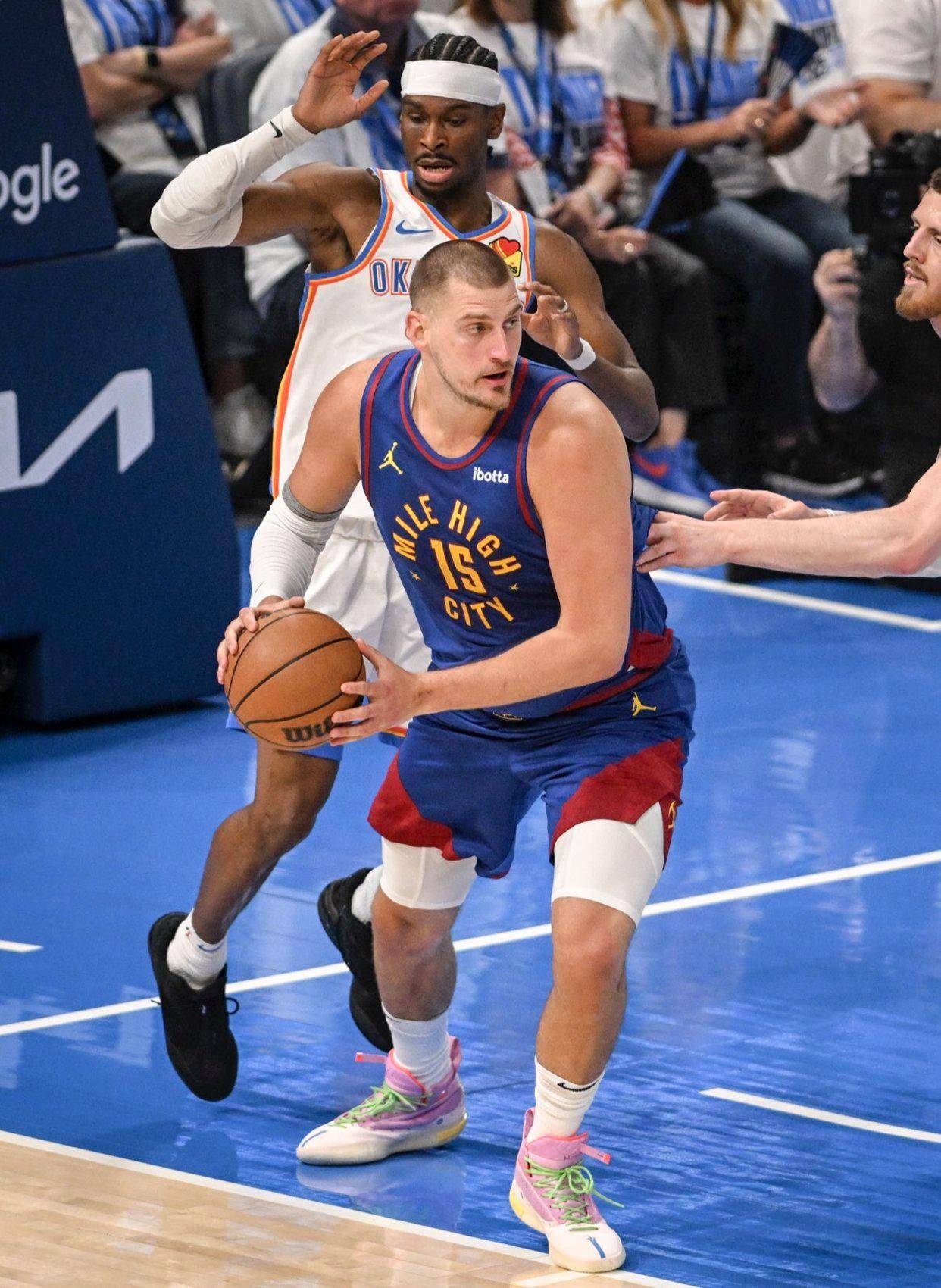 围绕哈登打 围绕哈登打