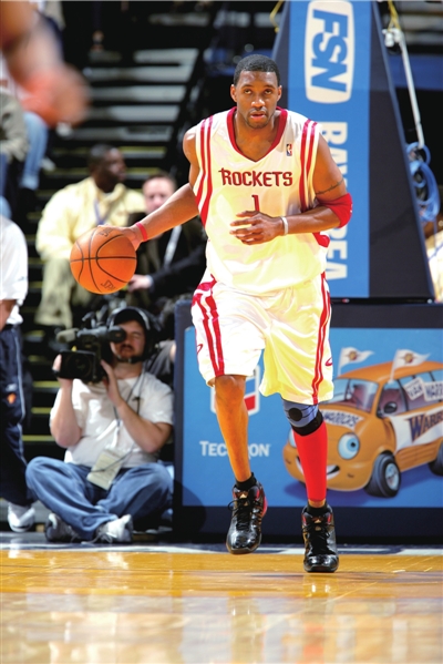 不仅完成从 不仅完成从